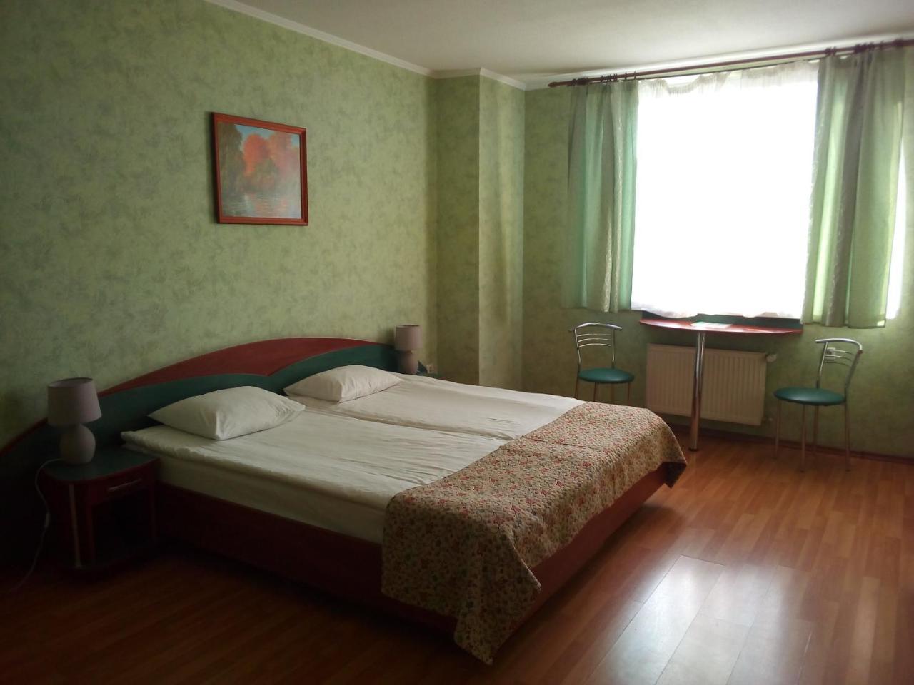 Comfort Hotel Kyiv Exterior photo